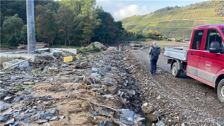 Drei Monate nach der Flut: So sieht die Strecke der Ahrtalbahn heute aus Foto: Ulrich Stumm / Ahrtalbahnfreunde