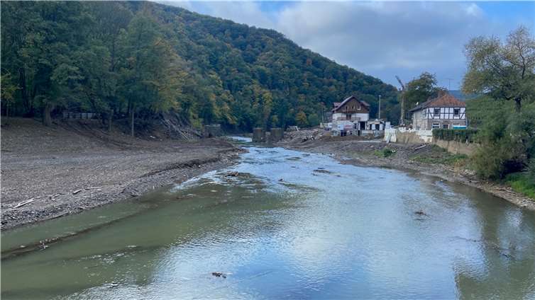 Drei Monate nach der Flut: So sieht die Strecke der Ahrtalbahn heute aus Foto: Ulrich Stumm / Ahrtalbahnfreunde