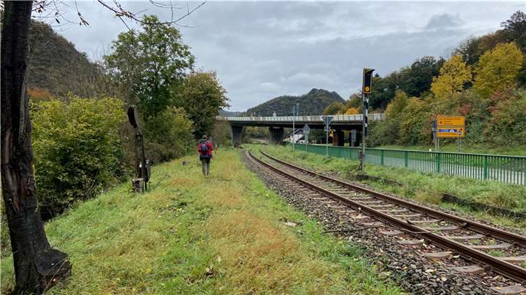 Drei Monate nach der Flut: So sieht die Strecke der Ahrtalbahn heute aus Foto: Ulrich Stumm / Ahrtalbahnfreunde