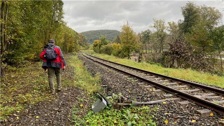 Drei Monate nach der Flut: So sieht die Strecke der Ahrtalbahn heute aus Foto: Ulrich Stumm / Ahrtalbahnfreunde