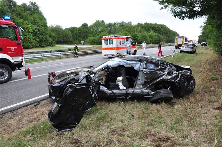 Mehrere Verletzte nach schwerem Unfall Foto: WinklerTV