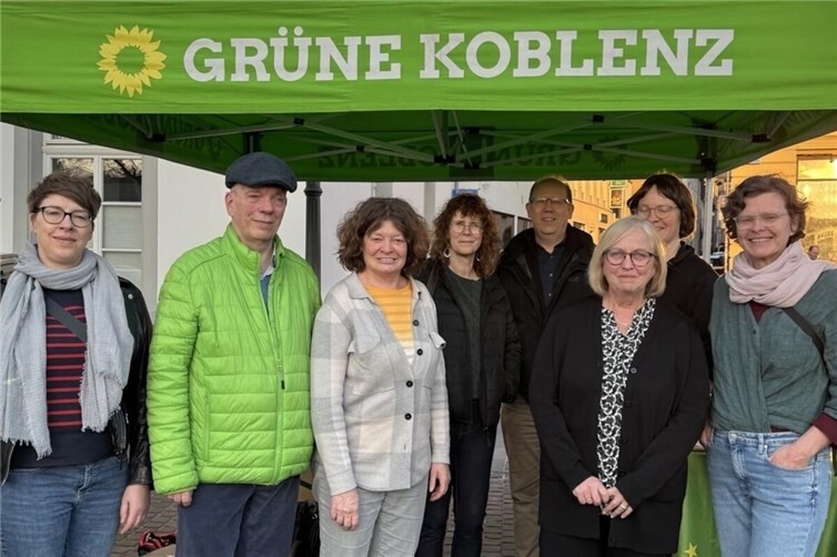 Foto mit rechtsrheinischen Grünen in Ehrenbreitstein (hier Koblenz und Lahnstein)