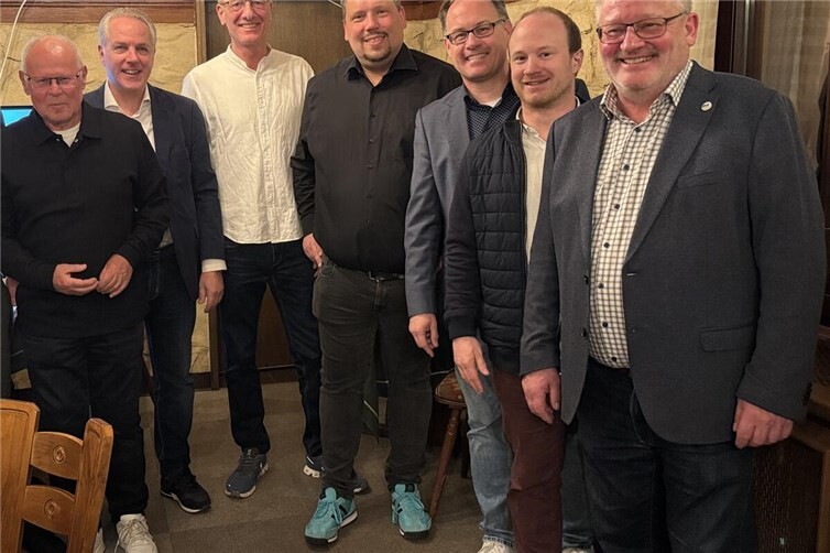 Foto: (von links): Peter Labonte, Michael Güls, Günter Groß, Andreas Birtel, Jens Güllering, Dennis Maxeiner und Johannes Lauer. 