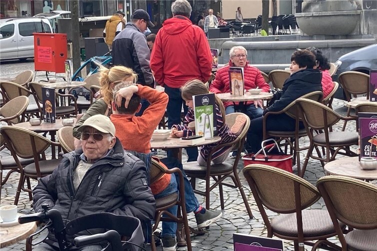 Hasenhoppeln & Heimatshoppen in Mayen: Frühlingsfest mit Rabatten und Unterhaltung