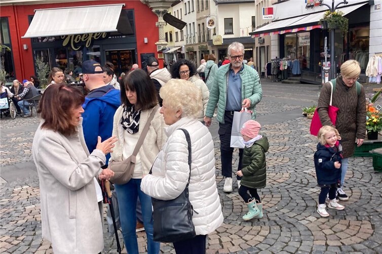Hasenhoppeln & Heimatshoppen in Mayen: Frühlingsfest mit Rabatten und Unterhaltung