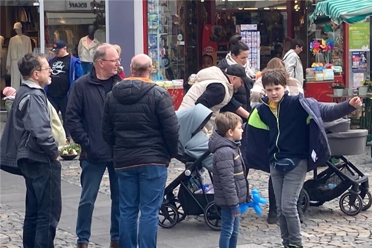 Hasenhoppeln & Heimatshoppen in Mayen: Frühlingsfest mit Rabatten und Unterhaltung