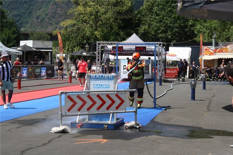 Spannende Feuerwehr-Wettkämpfe in Ediger-Eller mit internationaler Beteiligung