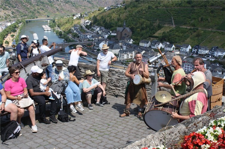 Spannendes Mittelalterfest auf der Reichsburg Cochem begeistert tausende Besucher