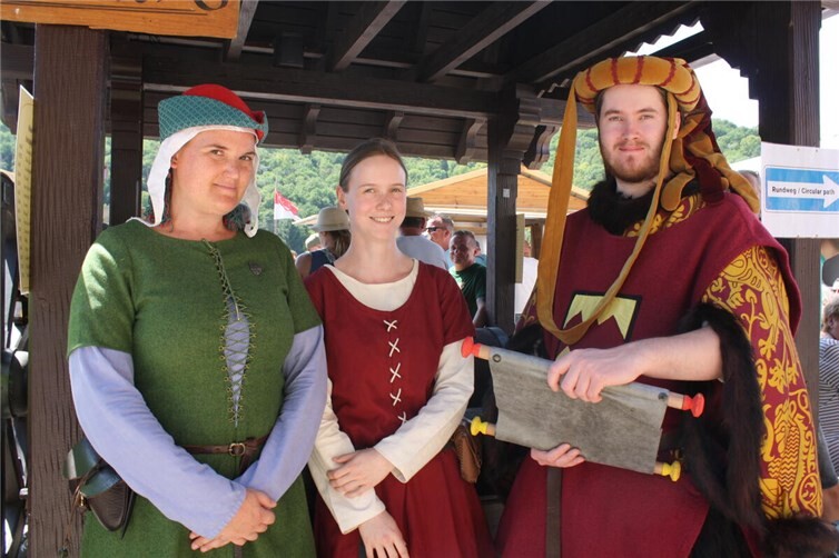 Spannendes Mittelalterfest auf der Reichsburg Cochem begeistert tausende Besucher