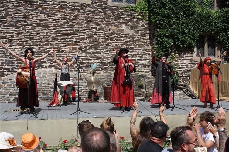 Spannendes Mittelalterfest auf der Reichsburg Cochem begeistert tausende Besucher