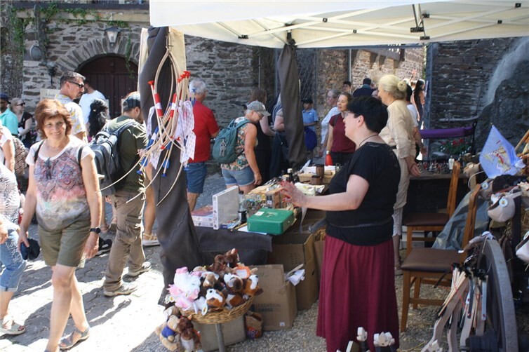 Spannendes Mittelalterfest auf der Reichsburg Cochem begeistert tausende Besucher
