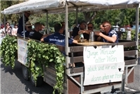 Heimat- und Weinfest mit Weinmajestäten und Festumzug