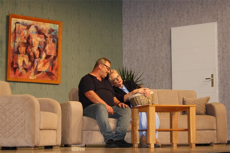 Ensemble „Spielzeit“ Düngenheim begeistert mit Dreiakter
