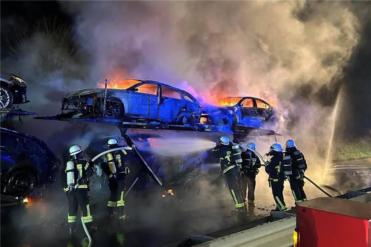 Fotos: Peter Schäfer, Wehrleiter VG Rengsdorf-Waldbreitbach