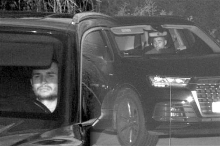 Polizei fahndet nach Autoknackern Fotos: Polizei Köln