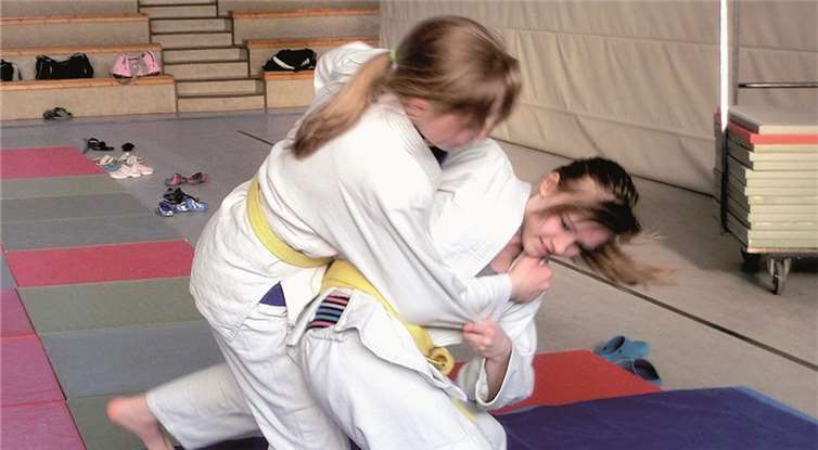 Francesca Bräse (r.) beim Training. privat