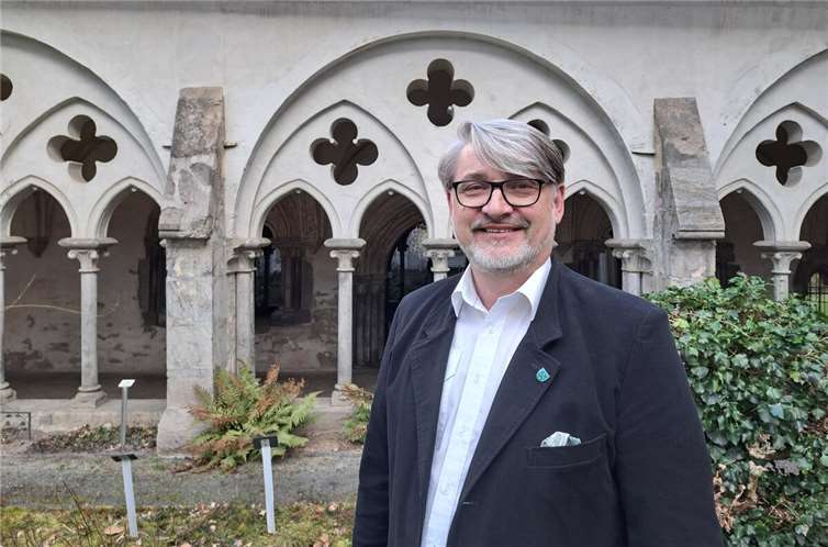 Frank Hachemer aus Neuwied wird am 28. Juni zum Diakon geweiht.Foto: EsPRESSisVerbis