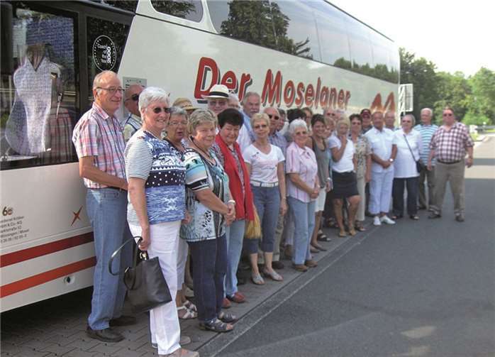 Frank Saupe brachte die Nachbarschaft St. Willibrord sicher mit dem Bus zur Landesgartenschau nach Gießen und zurück. privat
