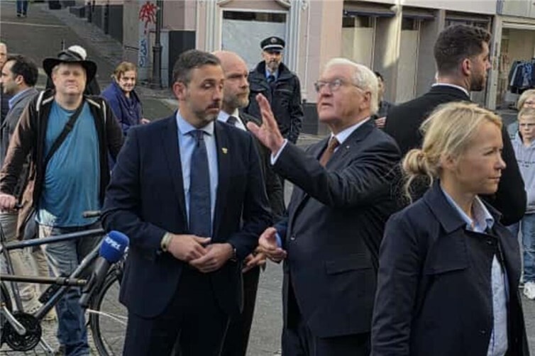Frank-Walter Steinmeier ist in Andernach eingetroffen. Fotos: WAMFO.DE