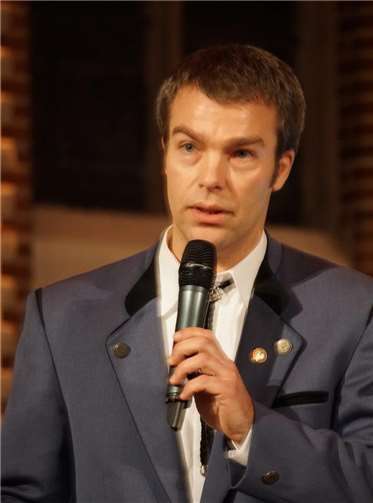 Frank Zisgen begrüßte die Konzertbesucher im Namen des Musikvereins Niederwerth.-STUKO-