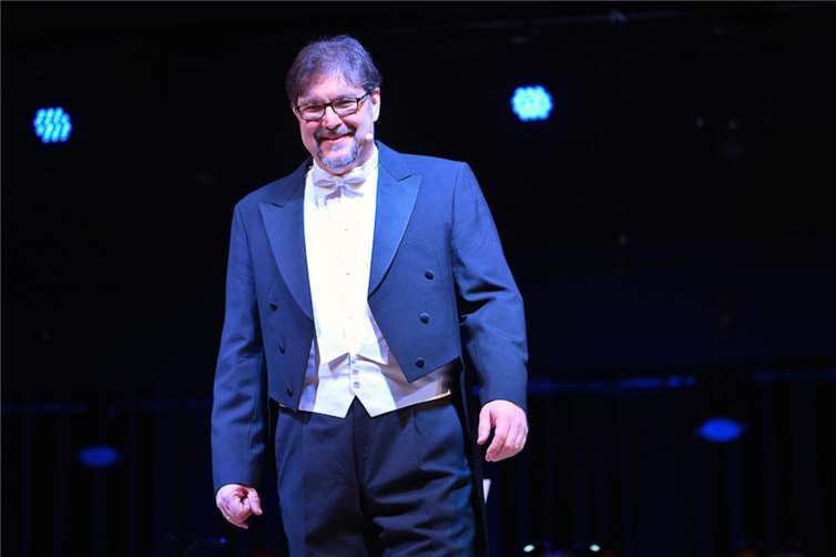 Frank von Häfen bei der Weihnachtsgala.  Foto: privat