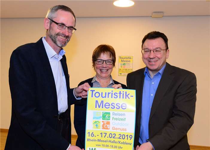 Franz Hofmann, Bereichsleiter der Koblenz-Touristik, UrsulaGerharz vom Westerwald Touristik-Service und Messeveranstalter Karl-Heinz Stoll freuen sich auf zahlreiche Besucher.