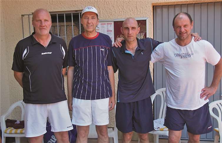 Franz-Josef Buhr, Toby Becker, Jan Reuland und Wolfgang Weigelt spielten bravouröses Tennis. privat