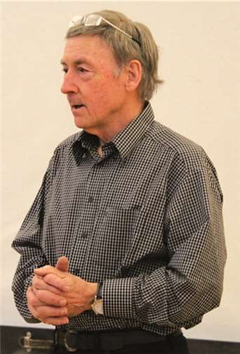 Franz-Josef Muschiol erzählte in einem Dia-Vortrag im Pfarrzentrum von seinen Eindrücken über einen Abstecher nach Äthiopien während seiner Reise nach Ruanda.