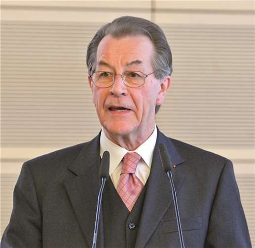 Franz Müntefering ist überzeugt, dass jeder Mensch eine Begleitung beim Sterben braucht. red