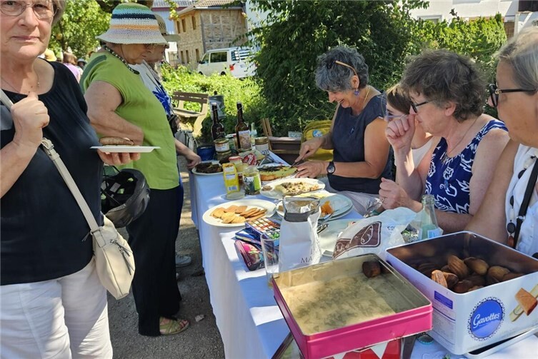 Französischer Stand bei den „Küchender Welt“ des HVV-Buschhoven