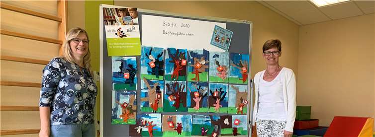 Frau Dörr, Evang. Öffentl. Bücherei und rechts Frau Wendler, Kita Goethe-Knirpse. Foto: privat