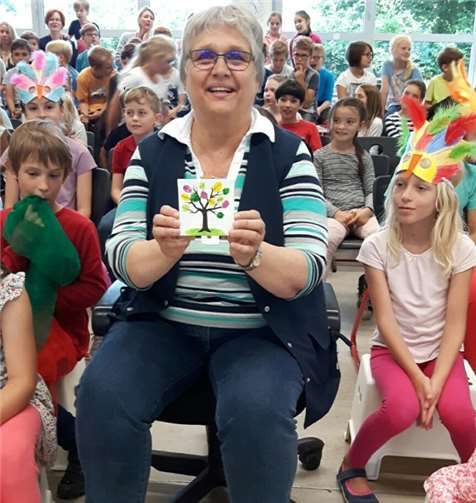 Frau Renate Clasen ging nach 38 Jahre Schuldienst in den Ruhestand. privat