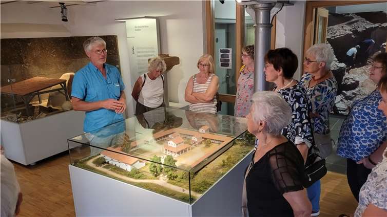 Frauen der kfd Münstermaifeld auf Spurensuche in Treis-Karden.