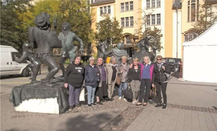 Frauen, die sich seit vielen Jahren zu verschiedenen Anlässen regelmäßig in der Spiel- und Lernstube im Stadtteil Andernach-Südhöhe treffen, reisten gemeinsam nach Luxemburg. privat