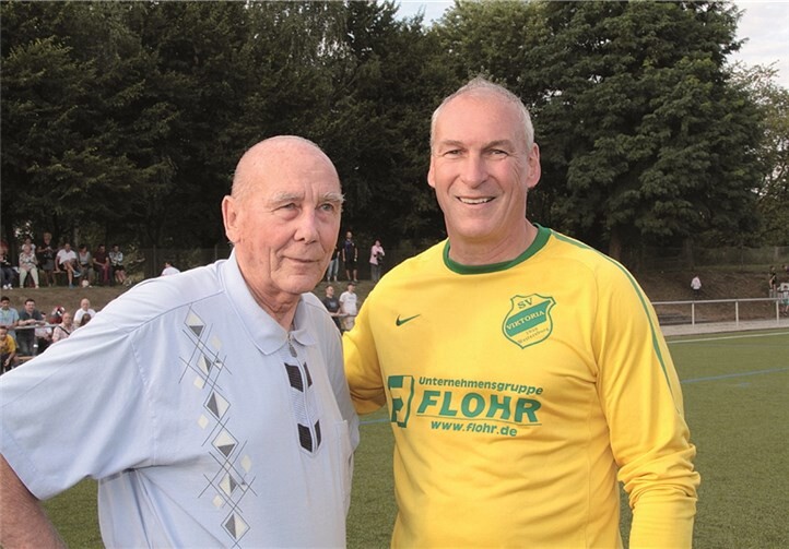 Fred Pretz und der Weltmeister 1954 Horst Eckel.