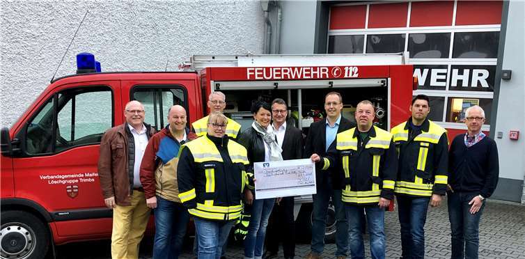 Fred Sträßer, Michal Kopp, Anke Reinhold-Braun, Hans Reinhold, Anja Körnert, Konrad Einig, Stefan Kickertz, Sven Schäfer, Daniel Strahl, Andreas Zentner (v.l.). Quelle: FWG Maifeld