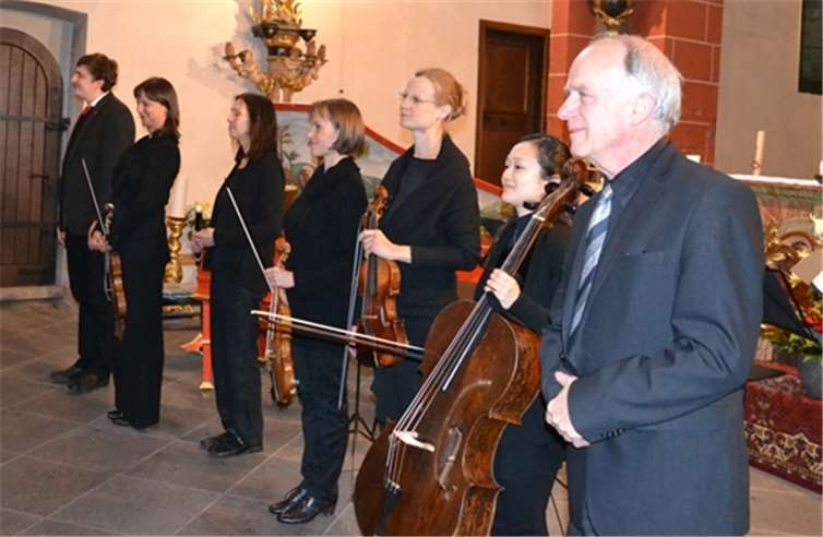 Freudig nahmen die sieben Musici den großen Applaus am Ende ihres großartigen Konzertes entgegen. E.T. Müller