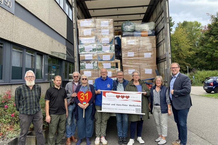 Freunde helfen ❤️❤️❤️ mit Herz e.V. - Christel und Hans-Peter Weißenfels mit Team, Sayner Straße 35, 56566 Neuwied