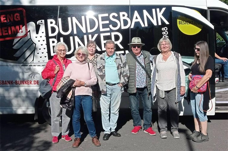 Freunde und Mitglieder der Europa-Union Mayen-Koblenz zu Besuch im Bundesbunker in Cochem.