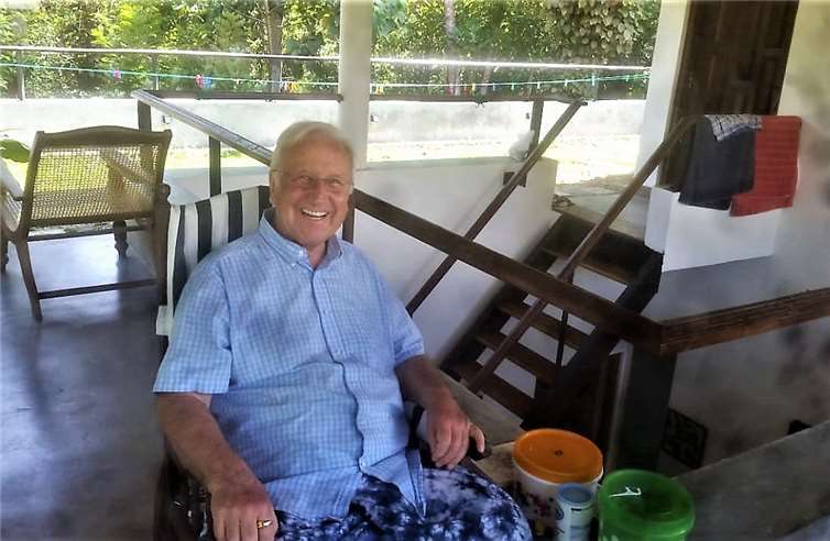 Freundeskreismitglied H. Hochgräfe kann von seinem Domizil aus die Arbeit begleiten.