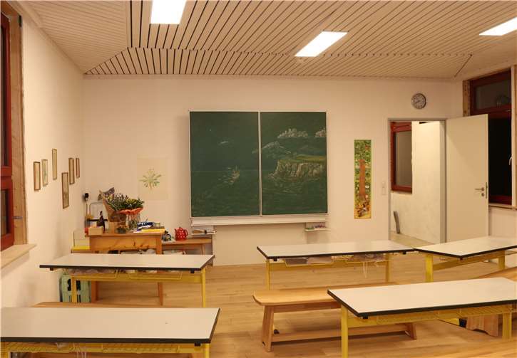 Freundlich, warm, heimelig: Der Raum der Klasse 2/3