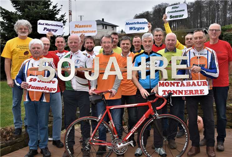 Freuten sich beim Radlerneujahrstreff schon auf die große „MonTon-Etappenfahrt“ im Sommer 2020 aus Anlass des 50-jährigen Bestehens der Städtepartnerschaft zwischen Montabaur und Tonnerre. Foto: privat