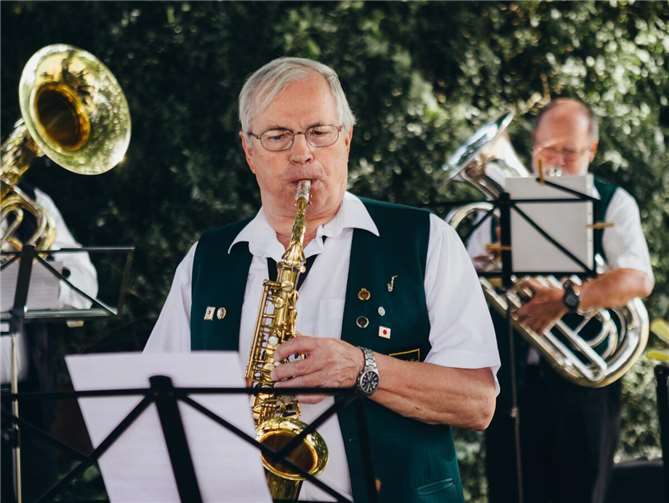 Friedbert Köhn als langjähriger Saxophonist der Schützenkapelle. Foto: privat