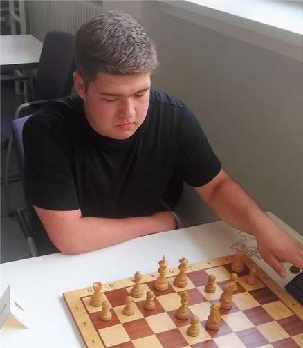 Frisch gekürter U-18-Bezirksmeister Julian Köhler. Foto: SC TS Ahrtal e.V.