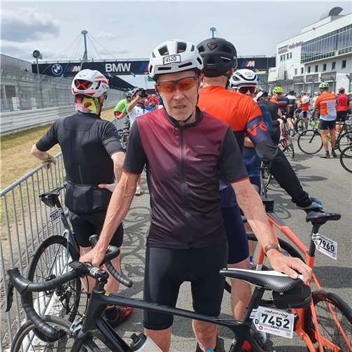 Frittz Hampel vor dem Start bei Rad am Ring. Foto: privat