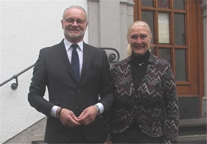 Fritz Naumann, sportpolitischer Sprecher der SPD-Fraktion und Monika Sauer, sportpolitische Sprecherin CDU-Fraktion.privat