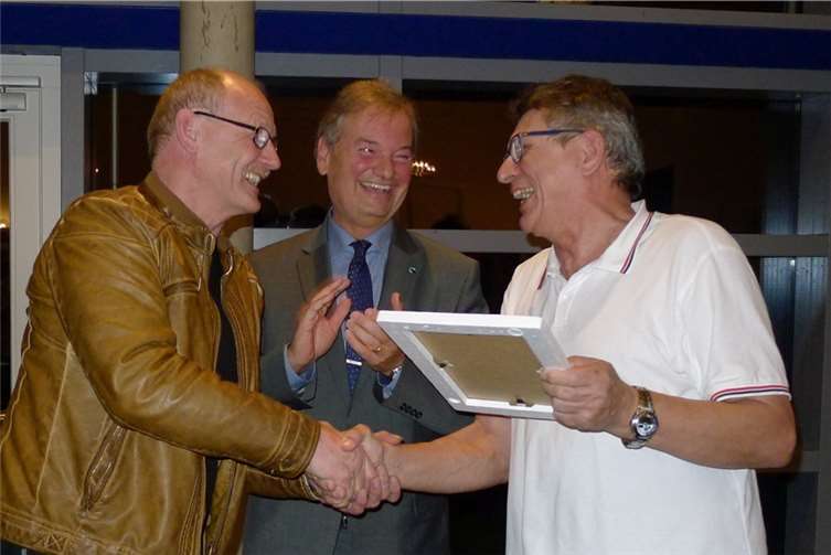 Fröhliche Gesichter bei der Jahreshauptversammlung.  Privat