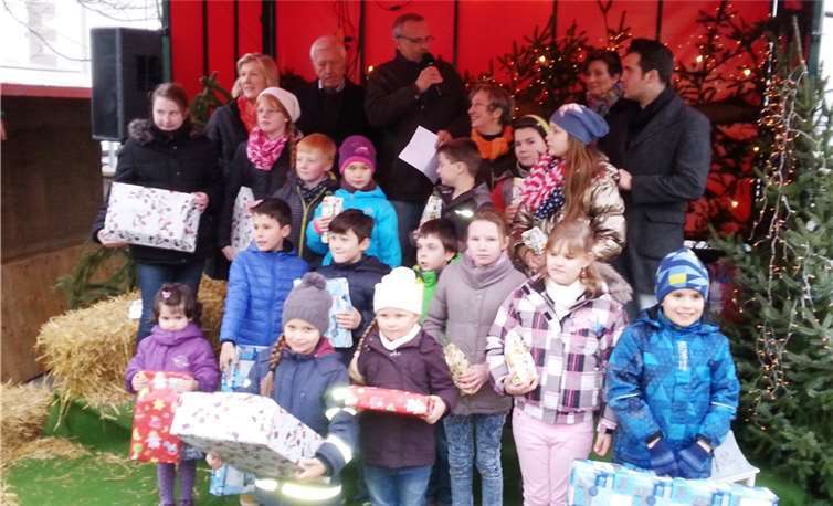 Fröhliche Gesichter bei der Preisvergabe 2014.M. Scholz