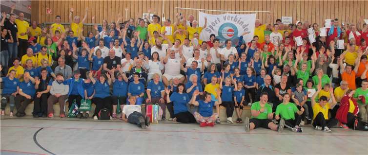 Fröhliche Stimmung zum Abschluss des Sportfestes in 2018 und alle haben versprochen in 2019 wieder dabei zu sein.privat
