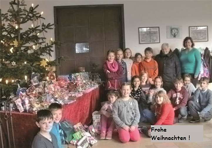 Frohe Weihnachten wünscht die KGS Sankt Martin. privat